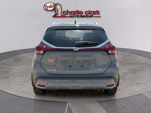 Certified 2024 Nissan Kicks SV FWD image 4