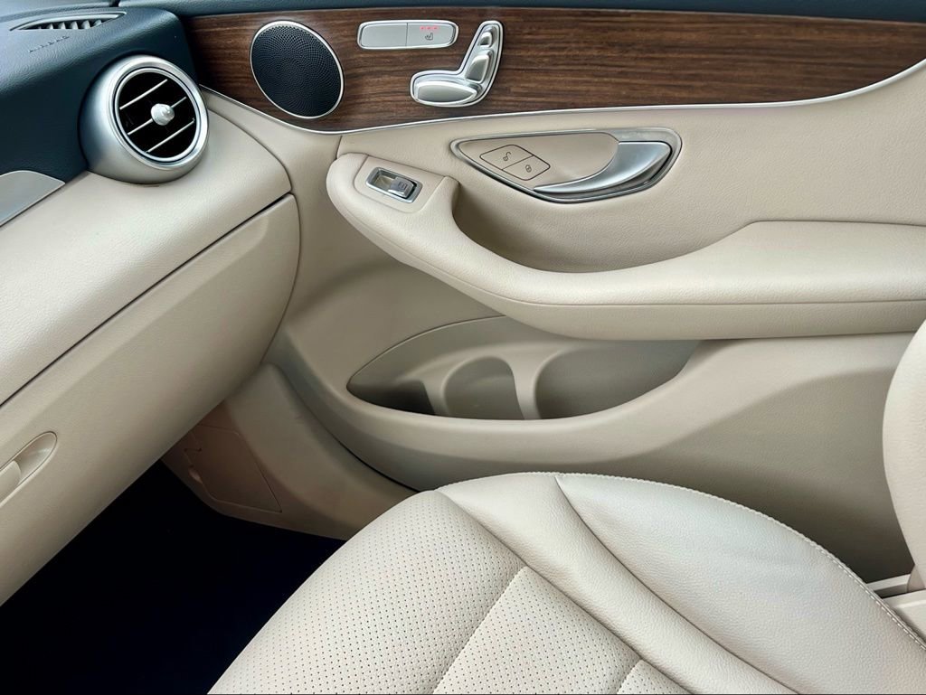 Certified 2022 Mercedes-Benz GLC 300 4MATIC image 23