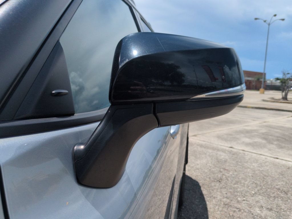 Used 2022 Toyota Highlander XSE AWD/4WD image 11