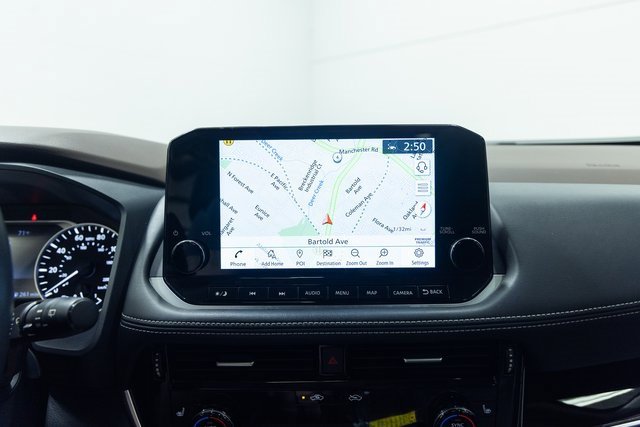 Used 2022 Nissan Rogue SL w/ SL Premium Package image 17