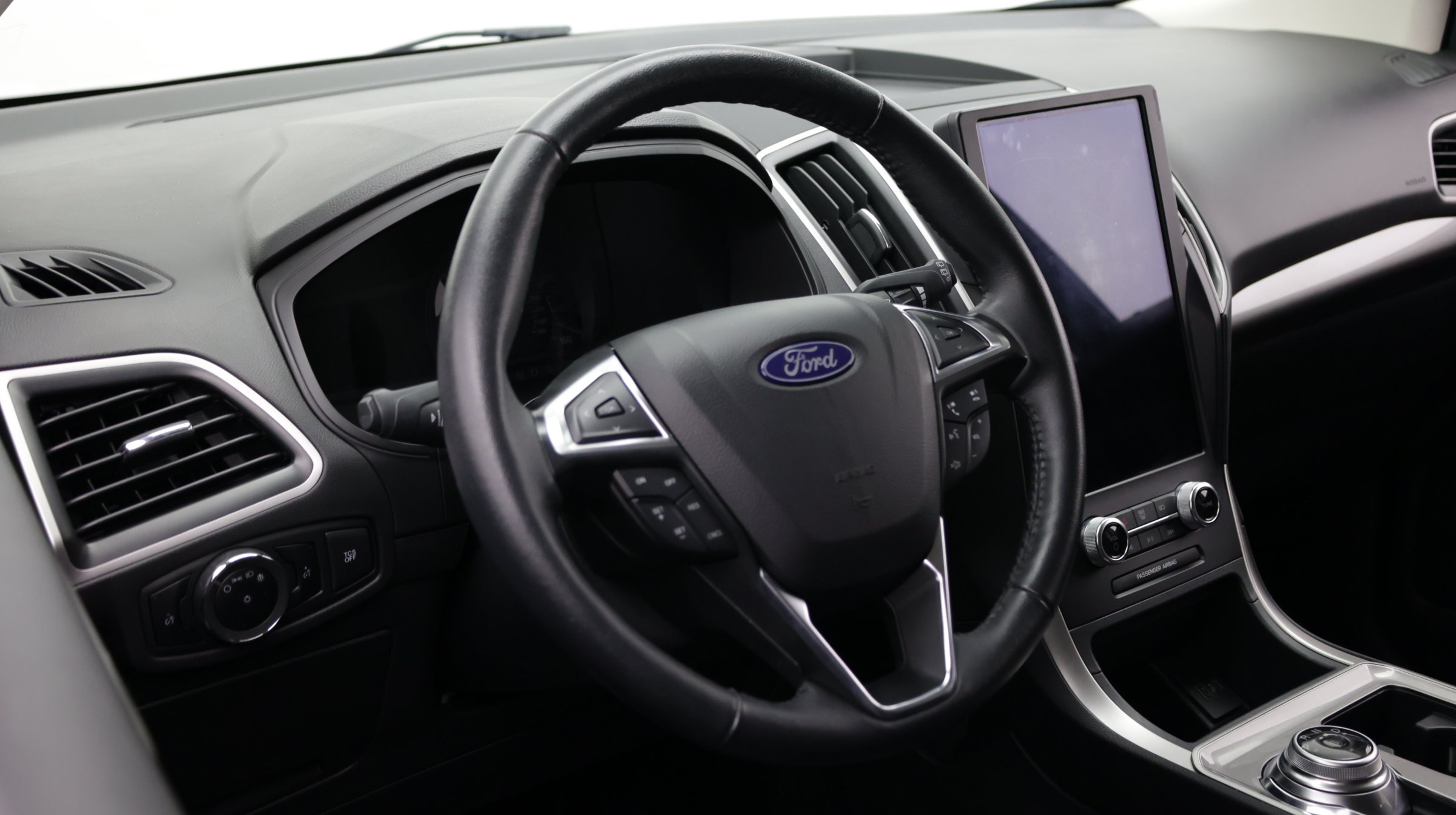 Used 2024 Ford Edge SEL AWD/4WD image 10