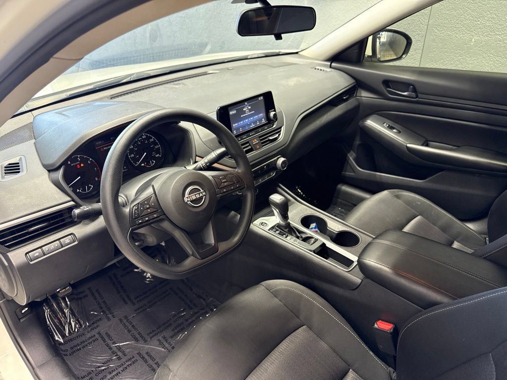 Used 2023 Nissan Altima 2.5 S FWD image 11