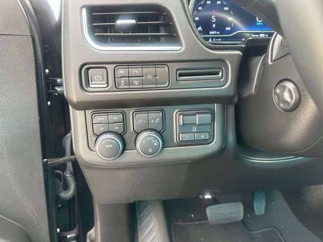 Used 2023 Chevrolet Tahoe LT w/ Luxury Package image 24