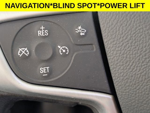 Used 2020 GMC Terrain SLE w/ Driver Convenience Package image 16