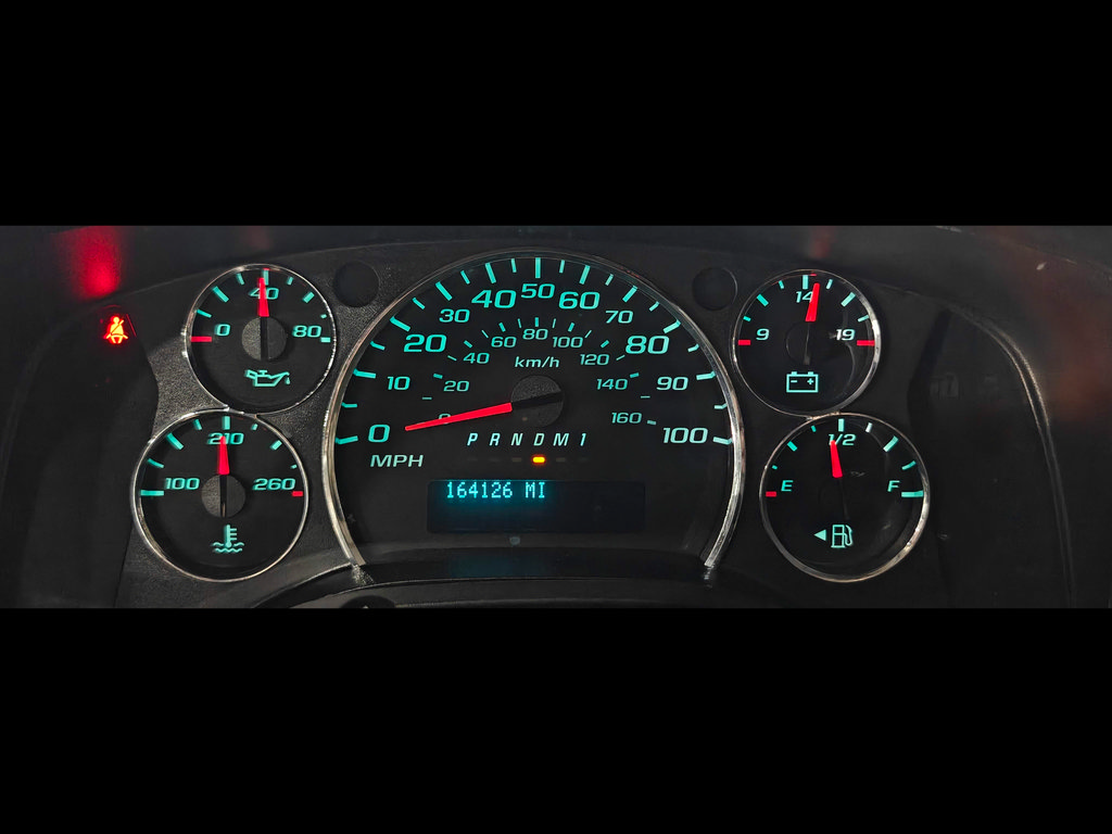 Used 2017 Chevrolet Express 2500 RWD image 35