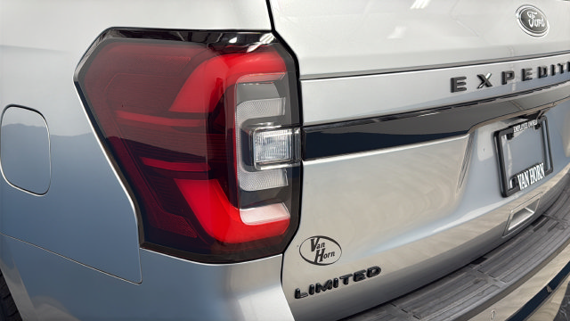 Used 2024 Ford Expedition Max Limited AWD/4WD image 36