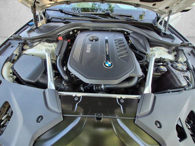 Used 2018 BMW 540i RWD image 25