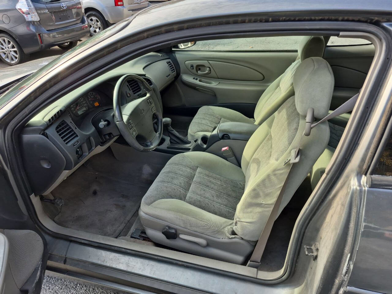 Used 2004 Chevrolet Monte Carlo LS w/ Preferred Equipment Group FWD image 5