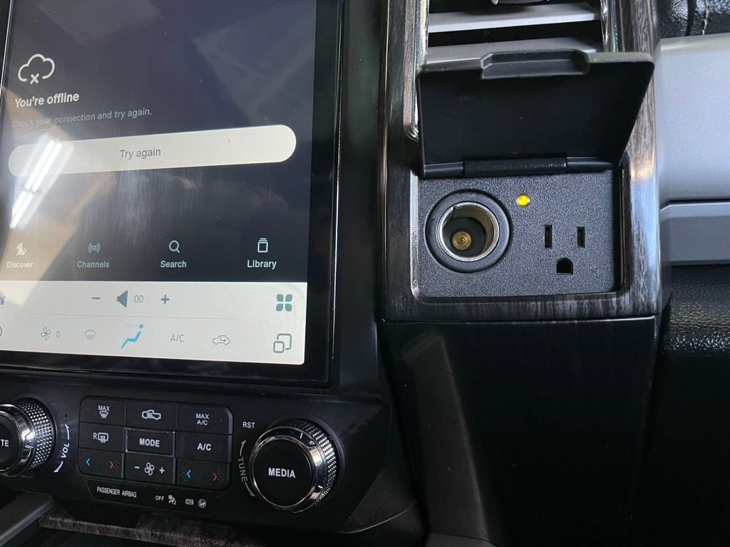 Used 2017 Ford F350 Lariat w/ Lariat Ultimate Package image 44