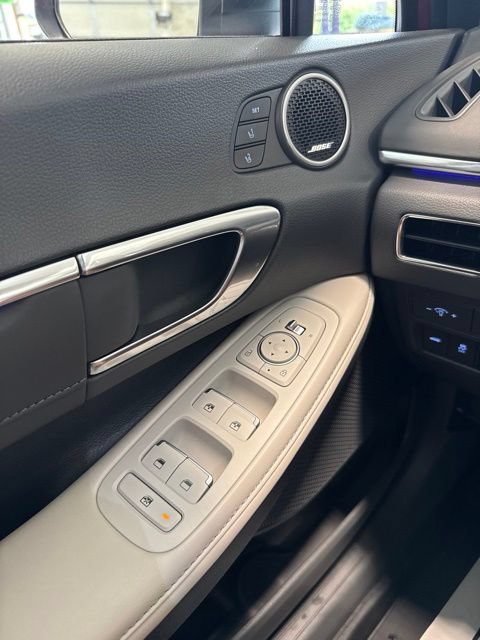 Used 2023 Hyundai Sonata Limited FWD image 16