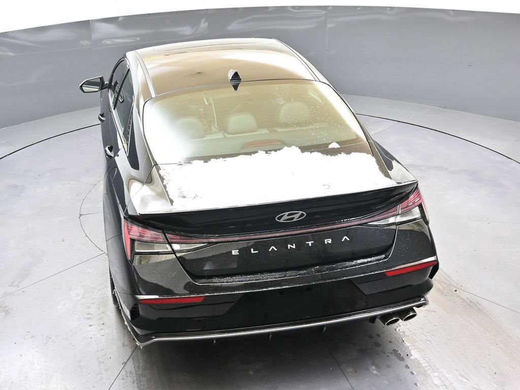 Certified 2025 Hyundai Elantra N Line image 39