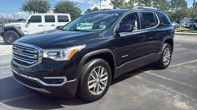 Used 2019 GMC Acadia SLE w/ LPO, Floor Liner Package FWD image 3