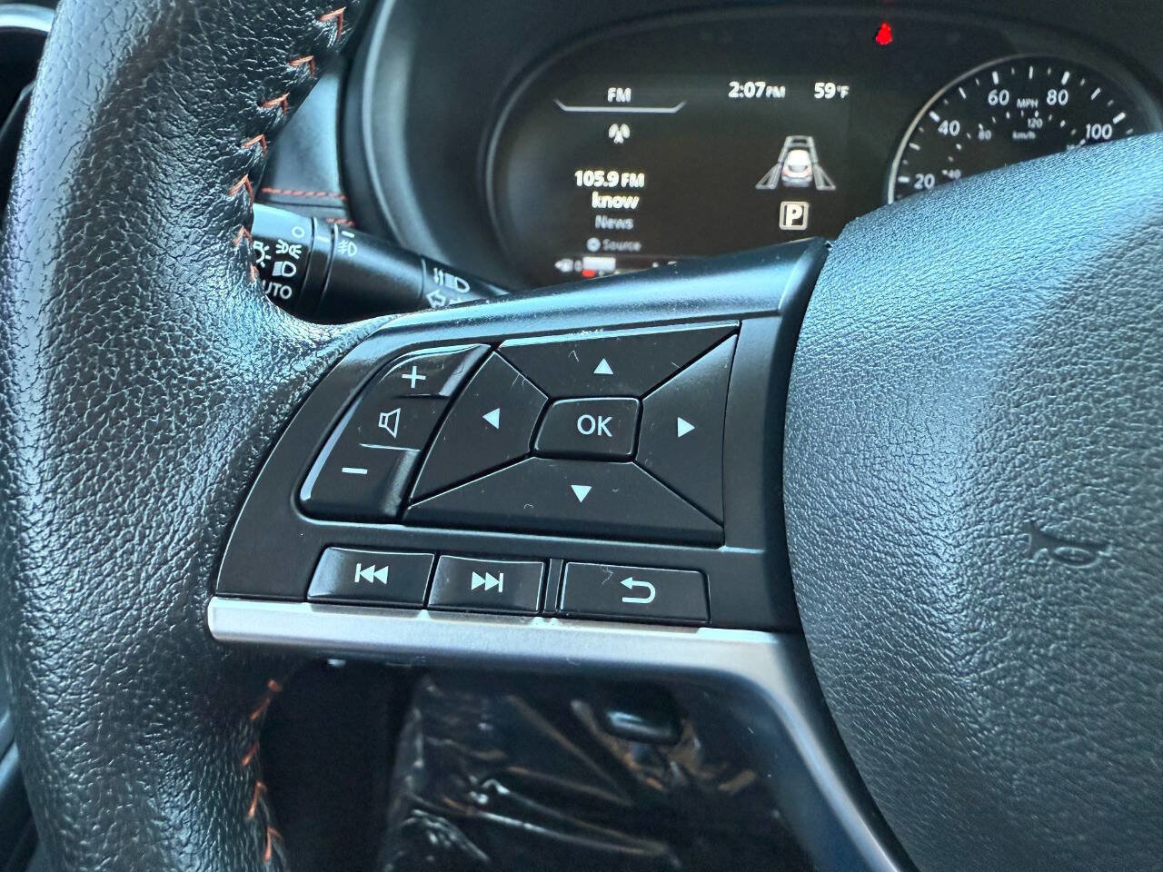 Used 2022 Nissan Kicks SR w/ Interior Electronics Package image 31