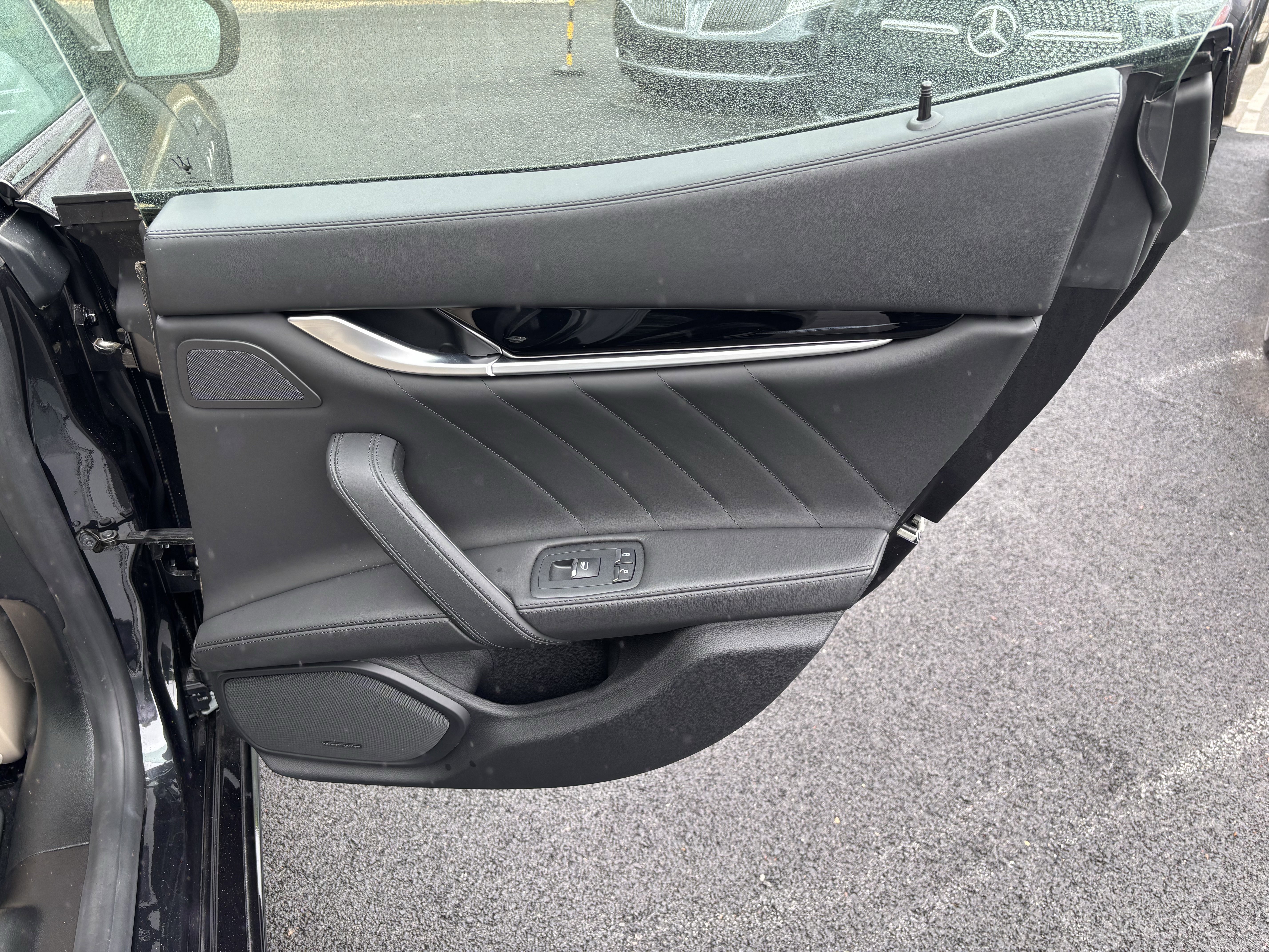 Used 2022 Maserati Ghibli Modena Q4 image 22