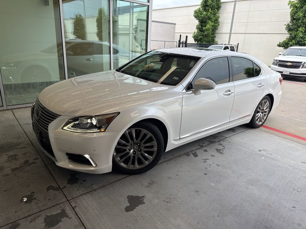 Used 2017 Lexus LS 460 w/ Comfort Package