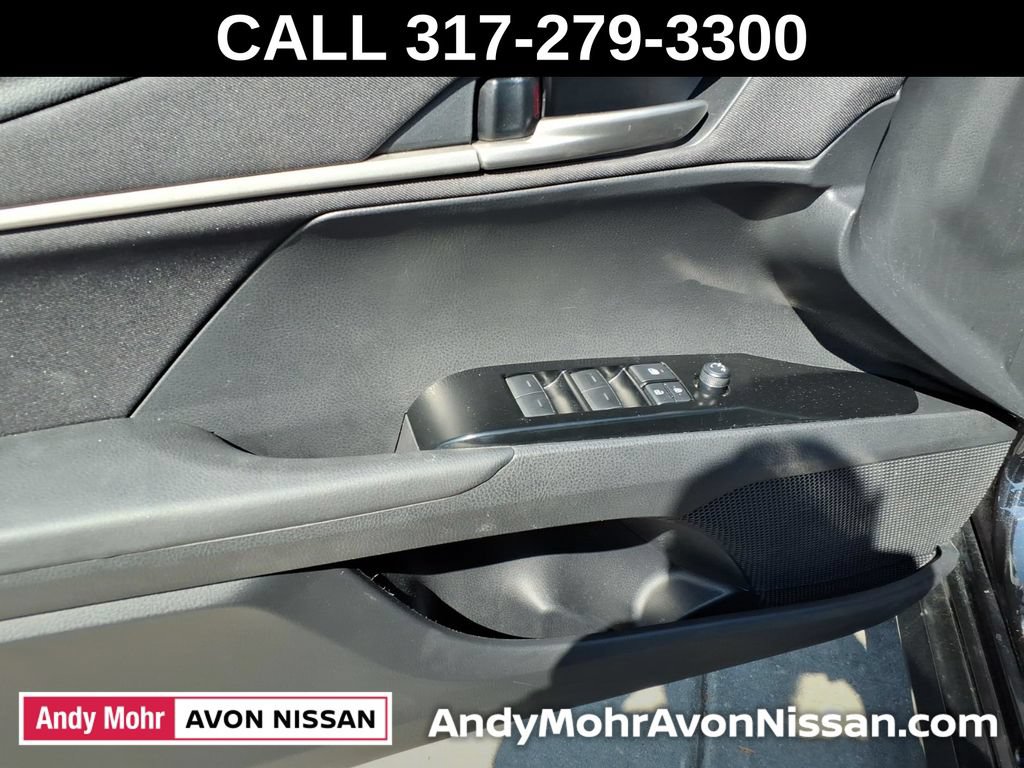Used 2025 Toyota Camry LE FWD image 16