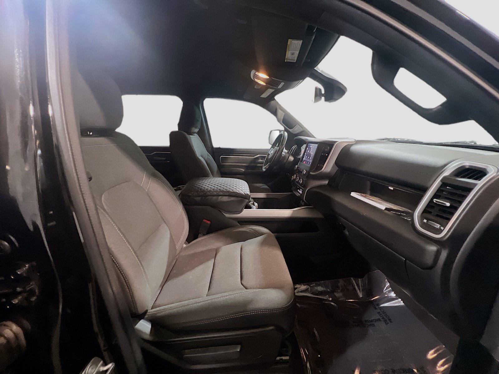 Used 2022 RAM 1500 Big Horn AWD/4WD image 19