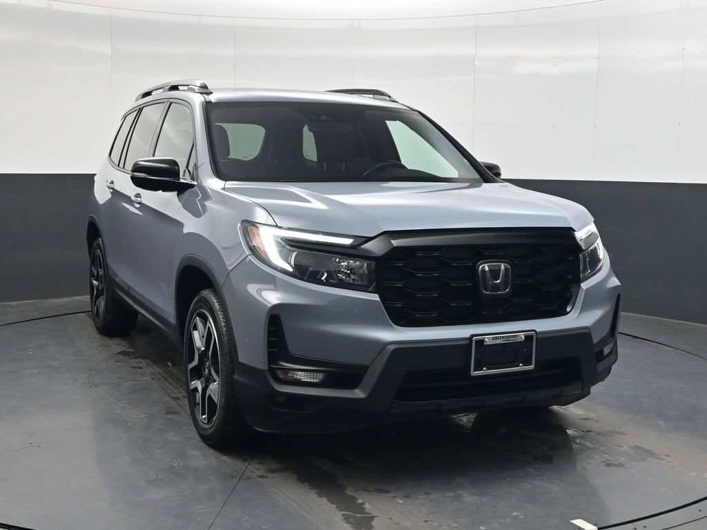 Used 2023 Honda Passport Elite image 2