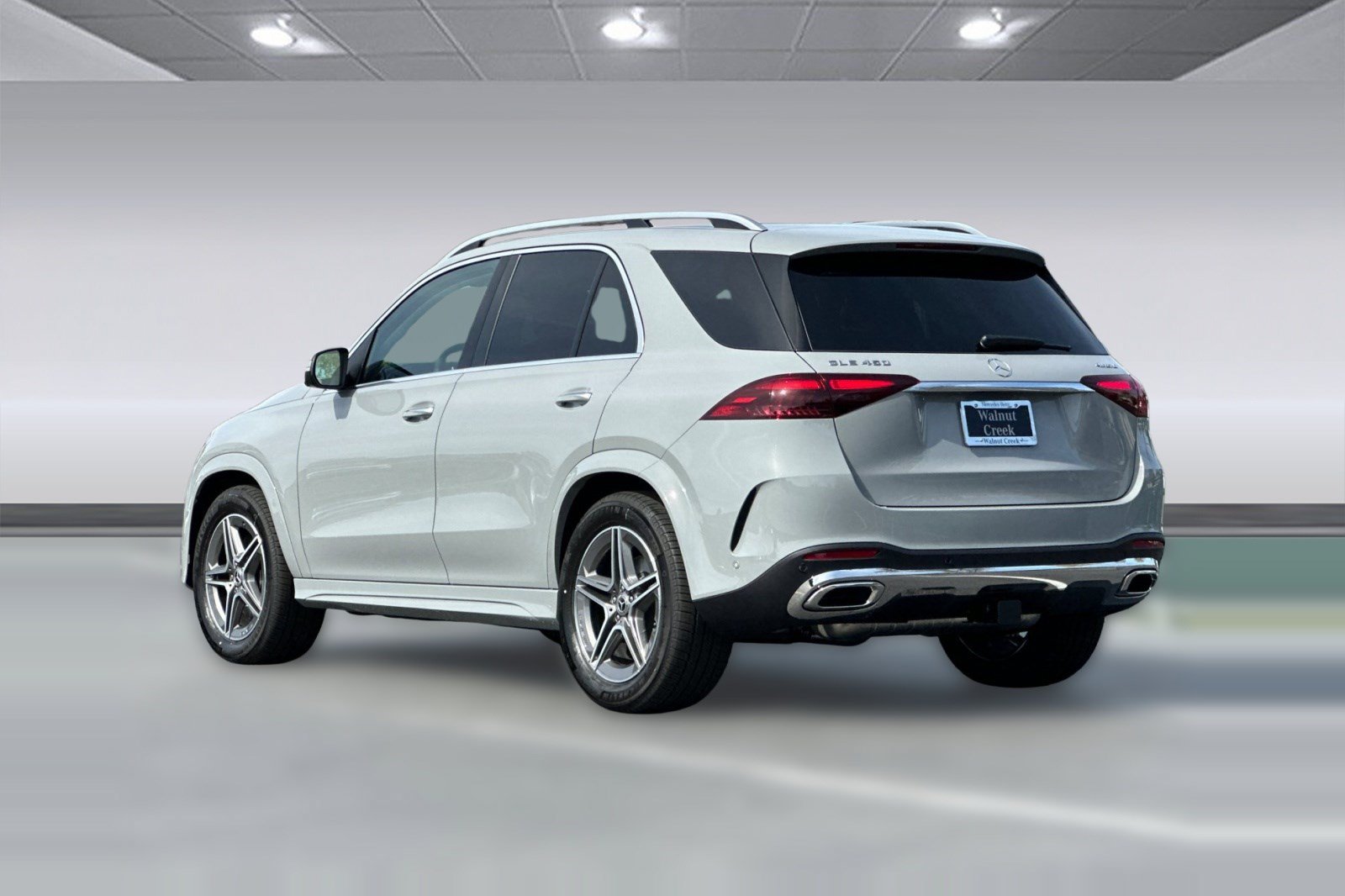 New 2026 Mercedes-Benz GLE 450 4MATIC image 3