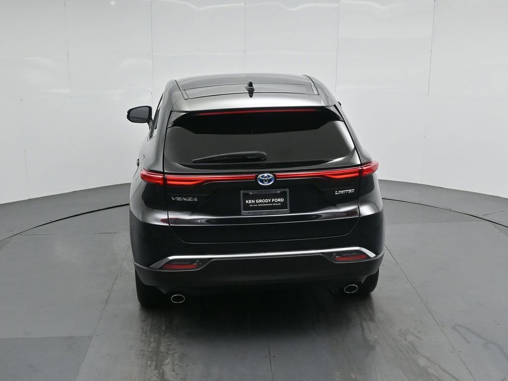 Used 2024 Toyota Venza Limited image 43