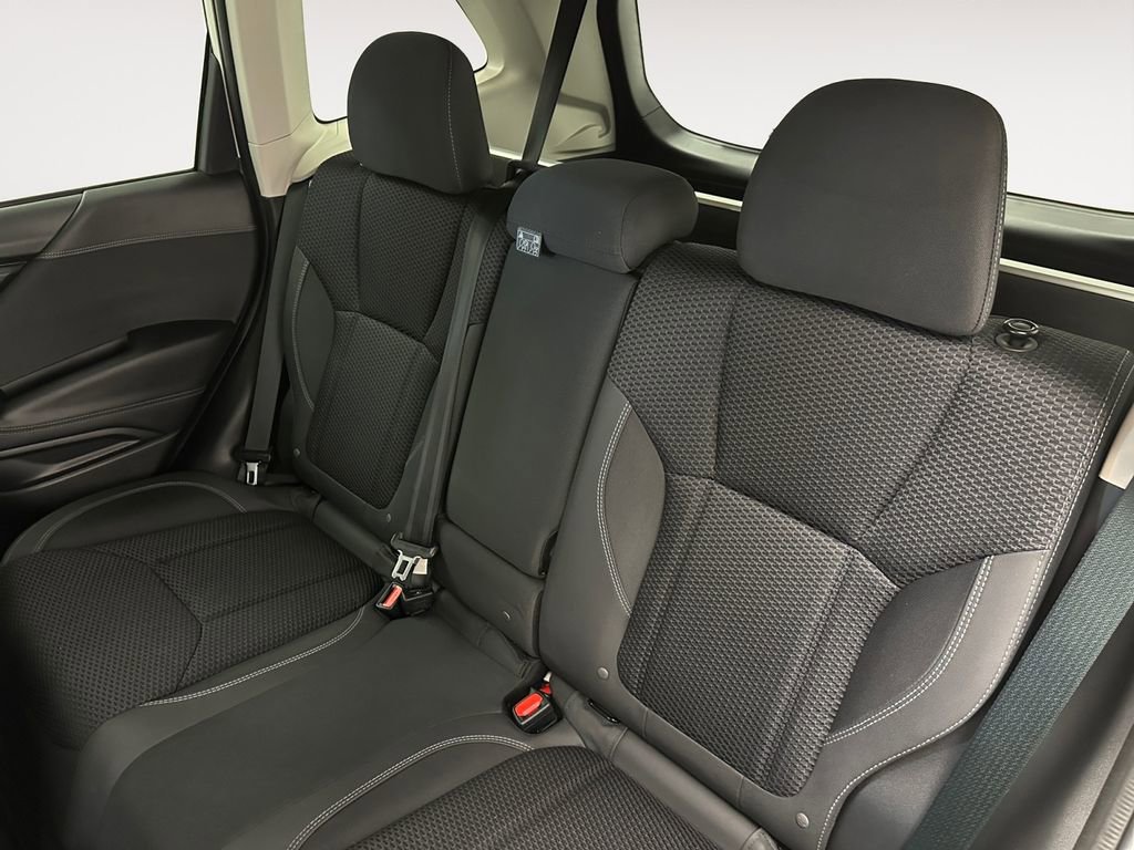 Used 2022 Subaru Forester Premium AWD/4WD image 13