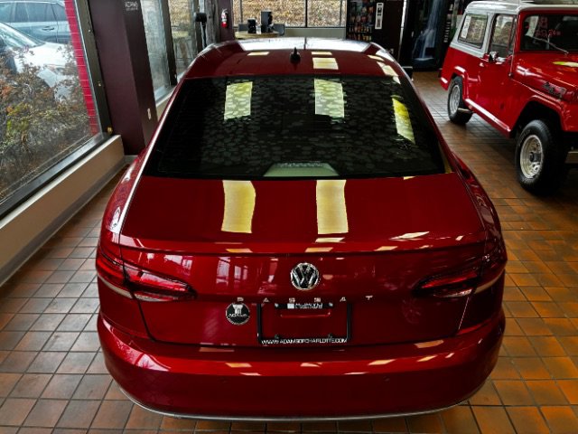 Used 2020 Volkswagen Passat 2.0T SEL image 13
