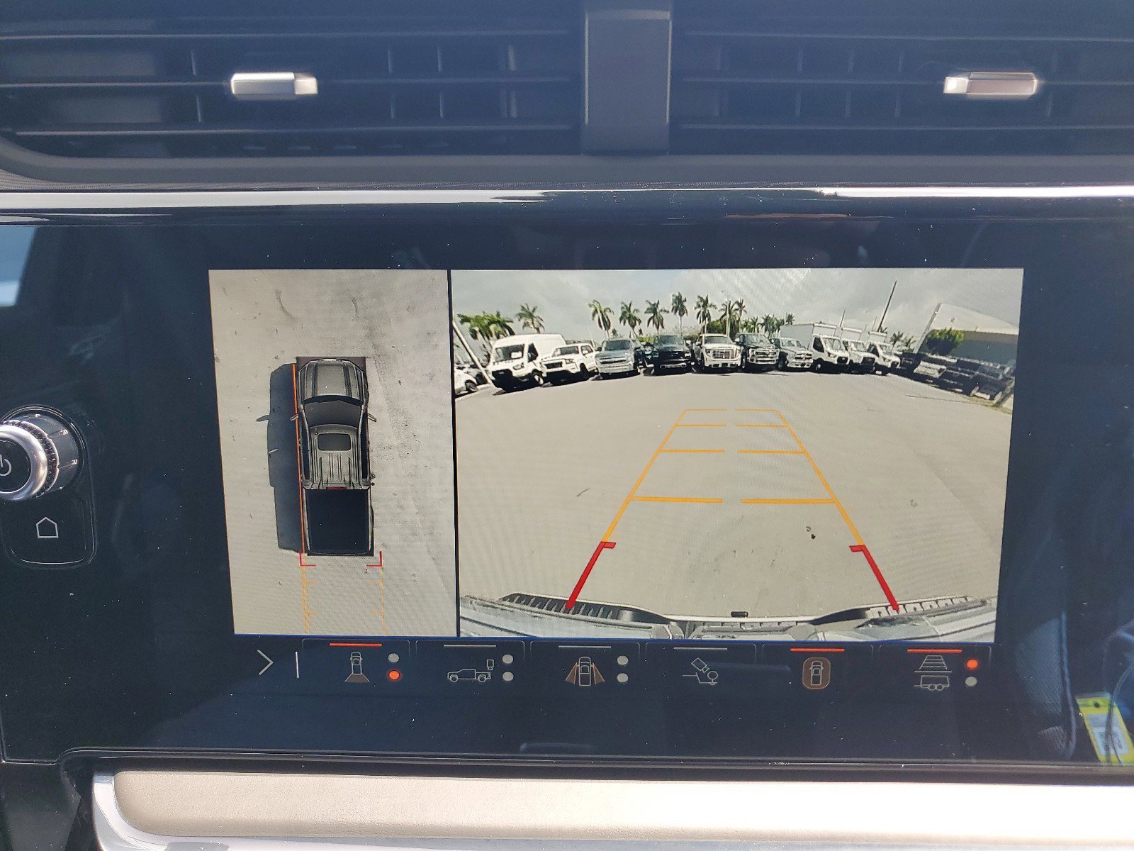 Used 2024 GMC Sierra 1500 Denali Ultimate image 11