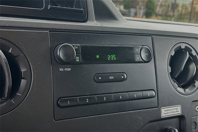 Used 2016 Ford E-350 and Econoline 350 Super Duty image 15