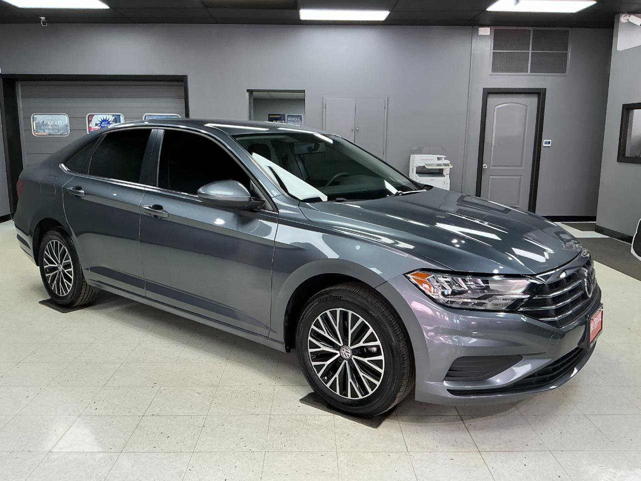 Used 2021 Volkswagen Jetta S image 2