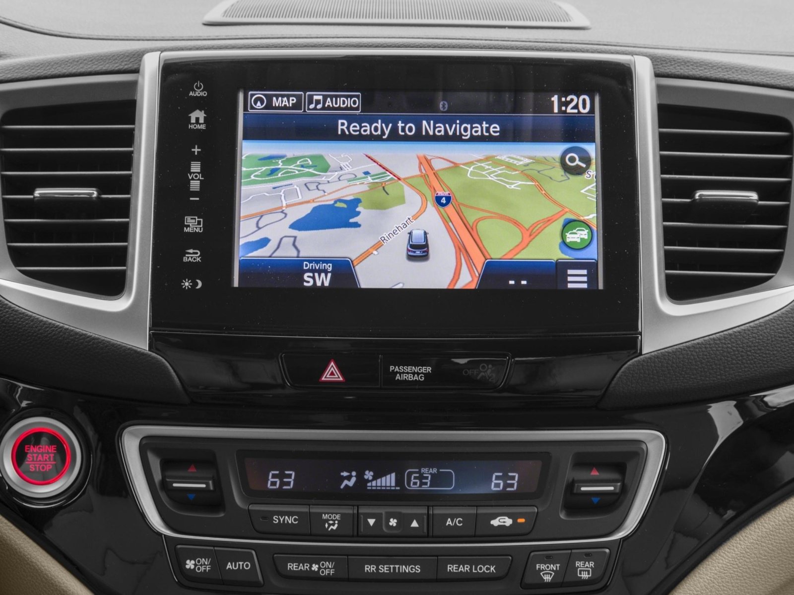 Used 2017 Honda Pilot Touring image 11