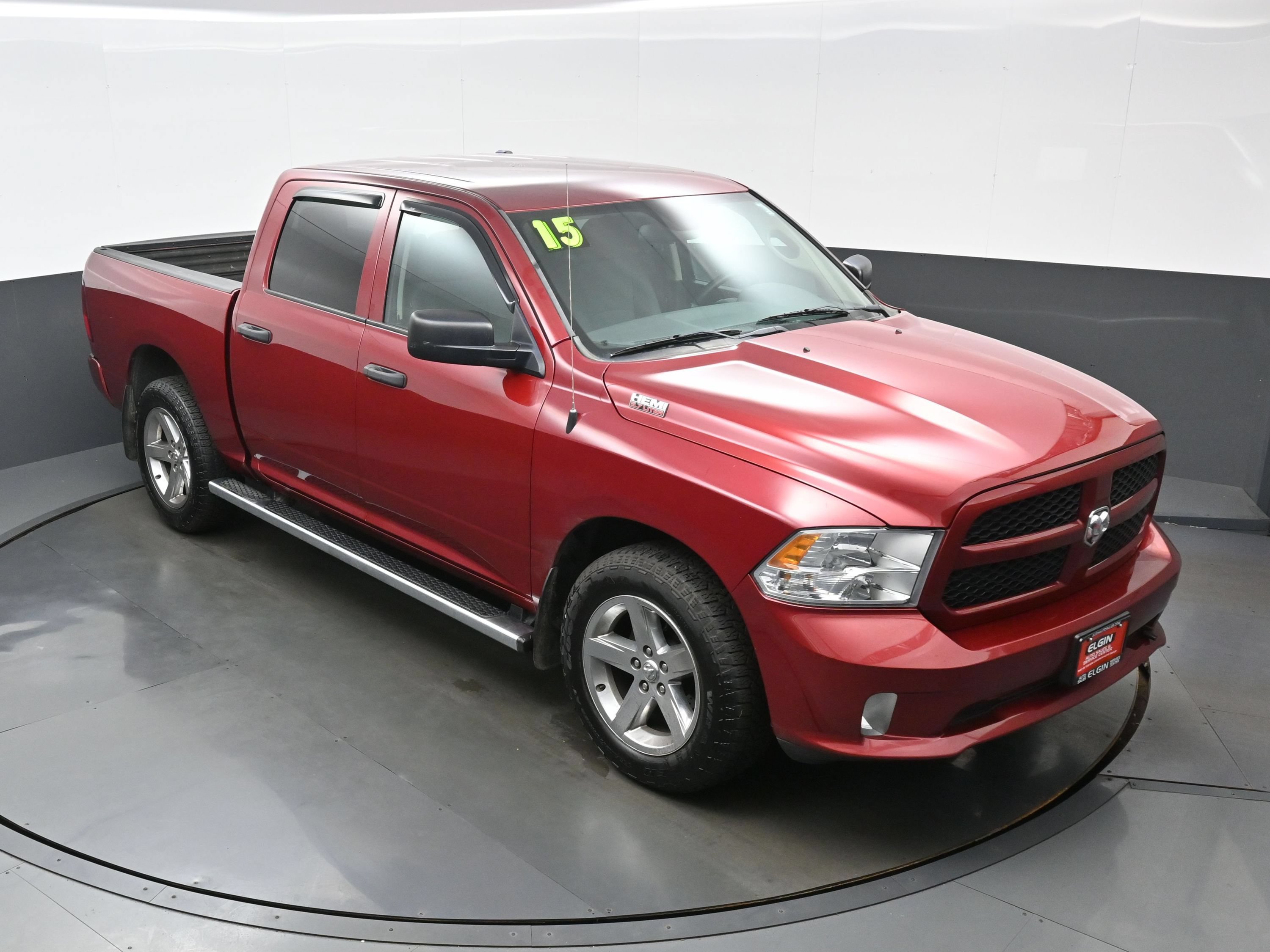 Used 2015 RAM 1500 Express AWD/4WD image 36