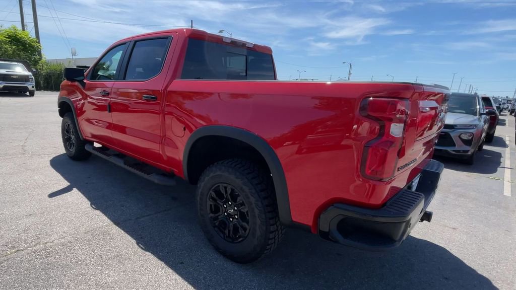 New 2026 Chevrolet Silverado 1500 ZR2 w/ LPO, Dark Essentials Package AWD/4WD image 8