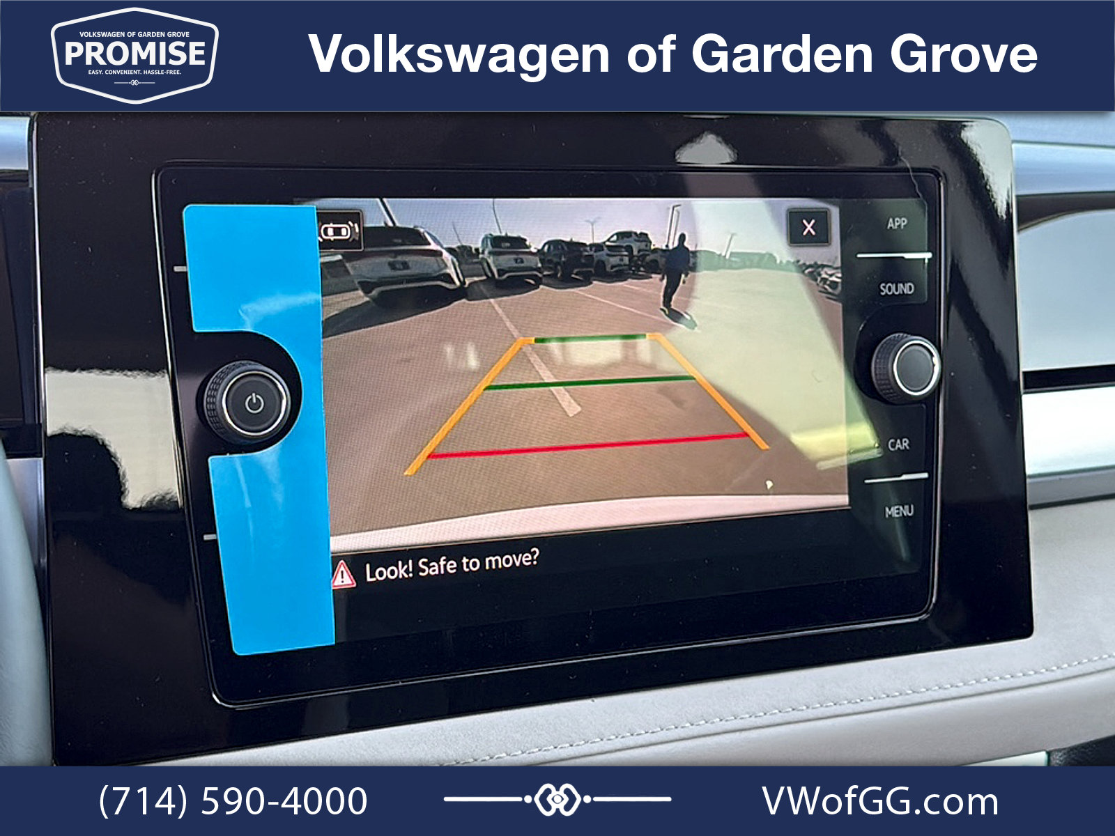 New 2027 Volkswagen Taos SE FWD image 23