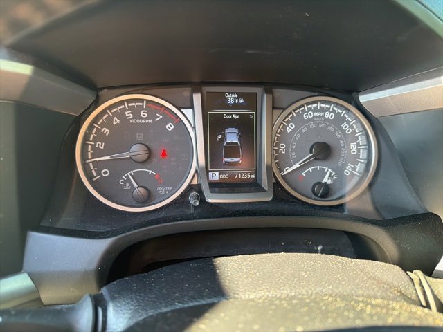 Used 2021 Toyota Tacoma SR5 image 11