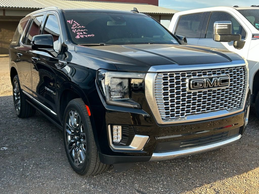 Used 2023 GMC Yukon Denali image 2