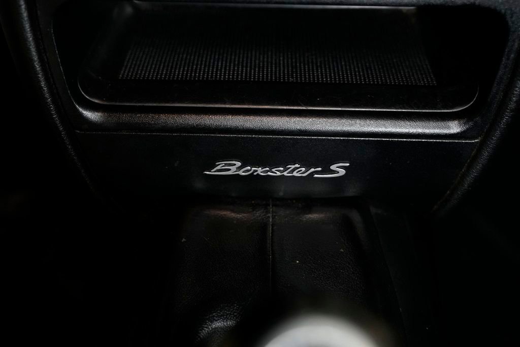 Used 2004 Porsche Boxster S image 36