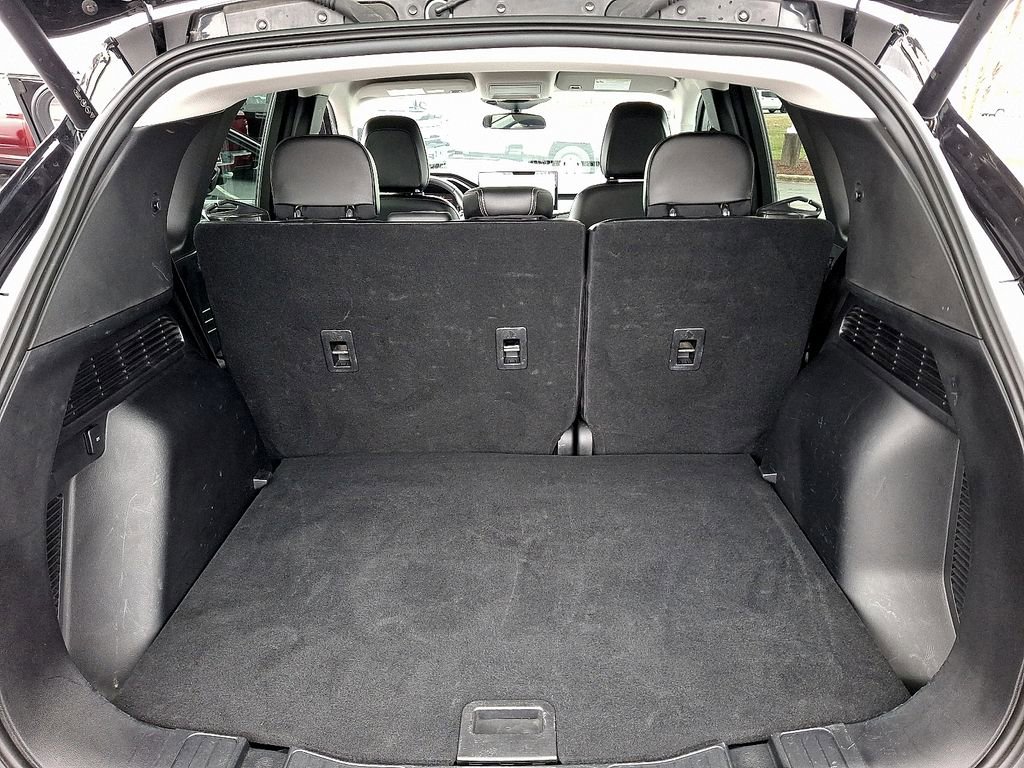 Used 2024 Ford Escape SE image 29