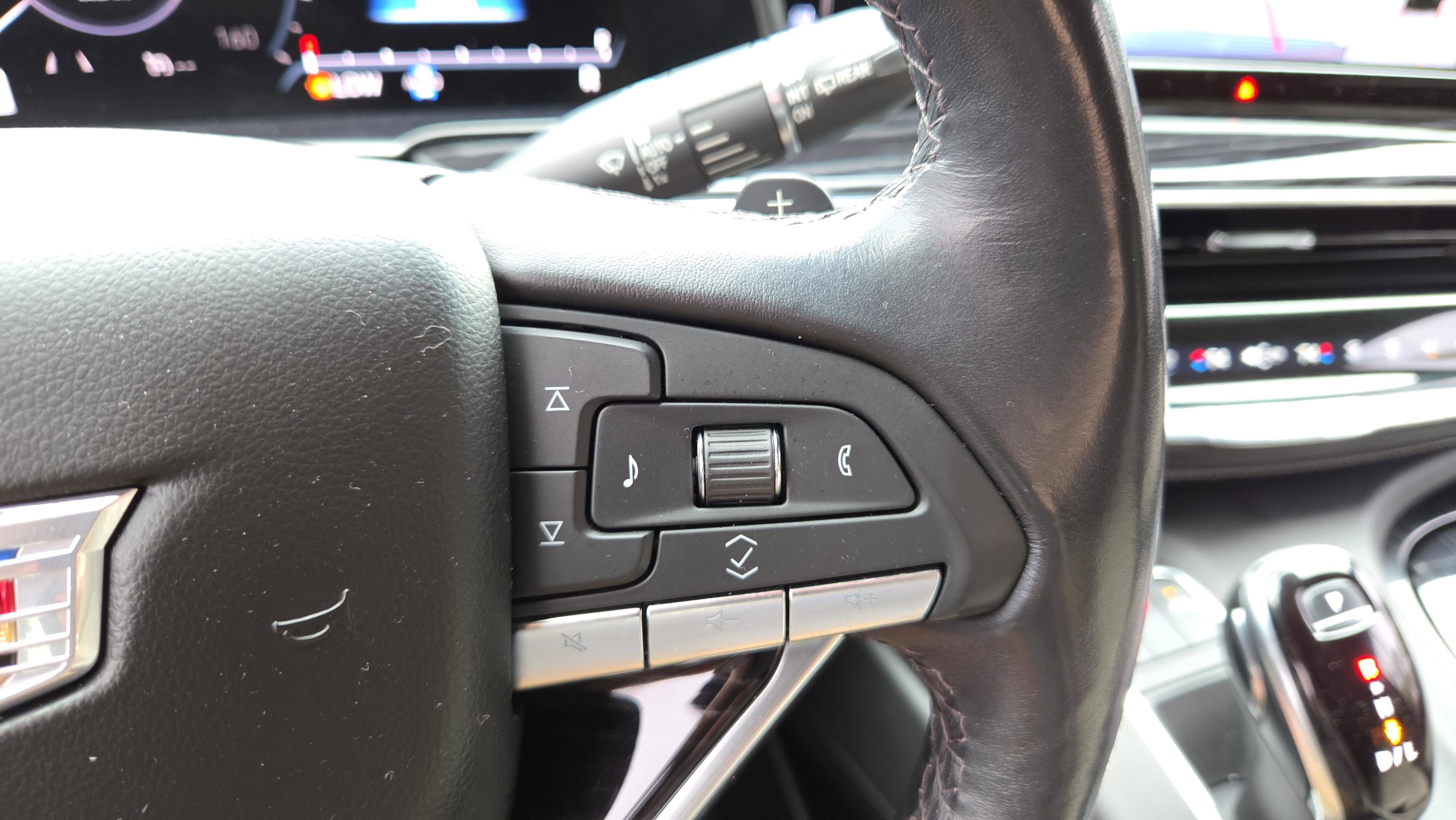 Used 2021 Cadillac Escalade Sport w/ Driver Assist Tech Package image 31