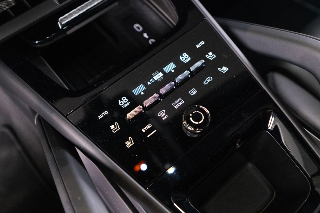New 2026 Porsche Cayenne AWD/4WD image 24