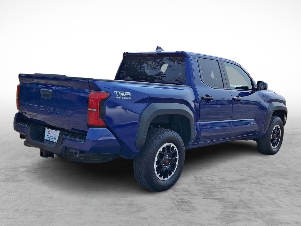 Used 2024 Toyota Tacoma TRD Off-Road AWD/4WD image 5