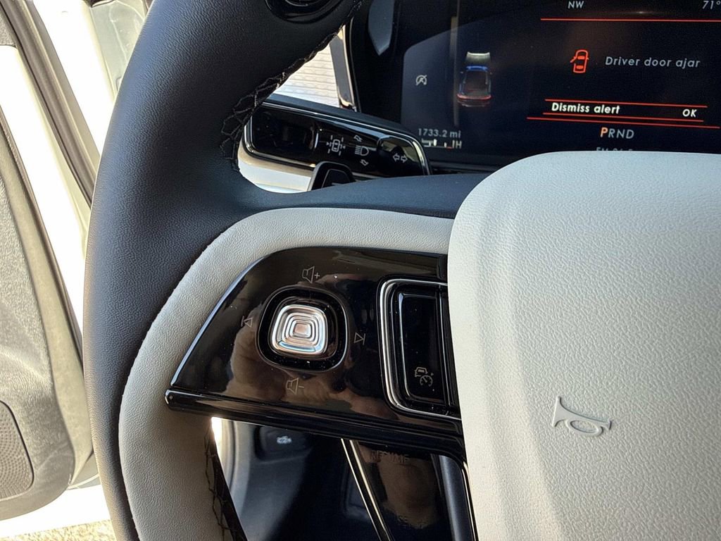 New 2026 Lincoln Corsair Premiere image 30