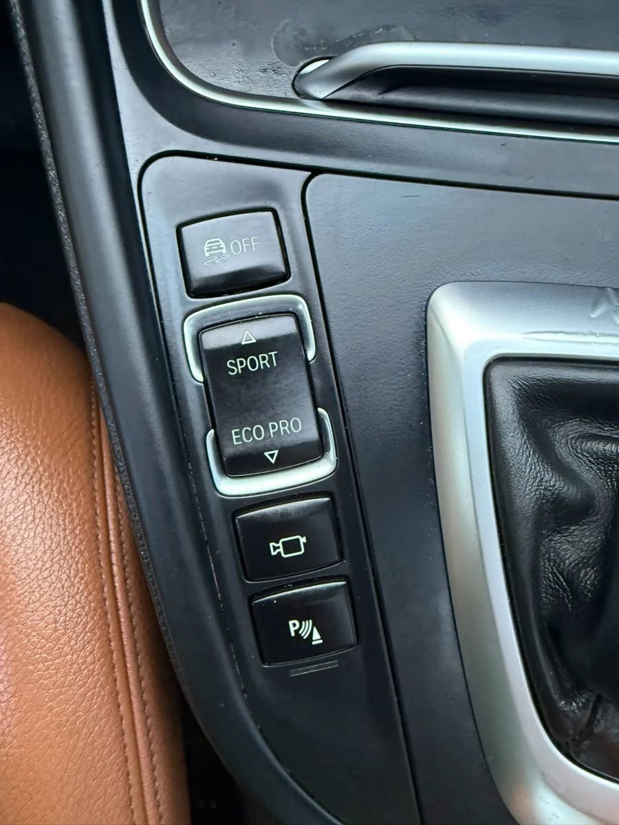 Used 2016 BMW 340i Sedan image 23