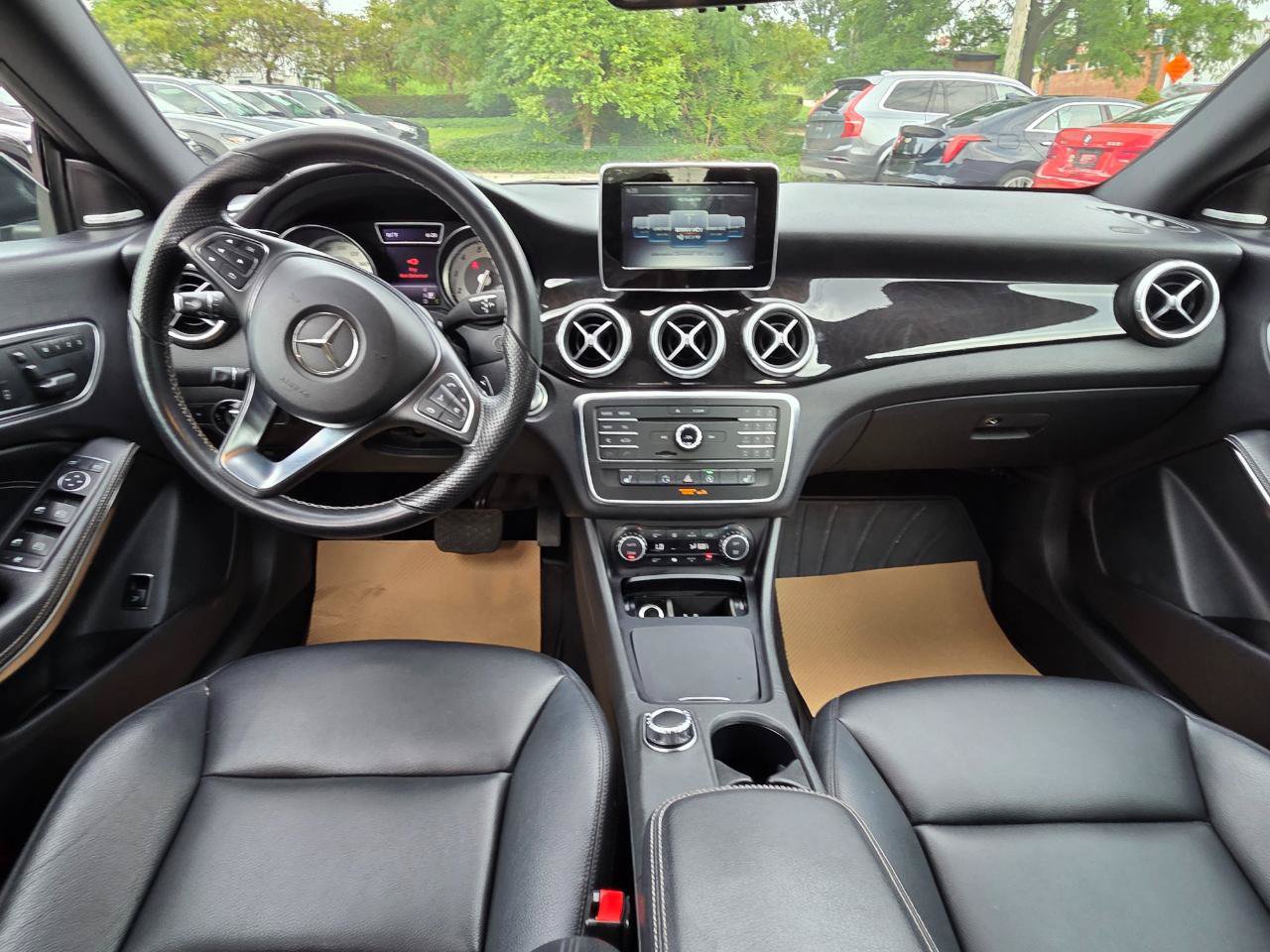 Used 2015 Mercedes-Benz CLA 250 4MATIC image 19
