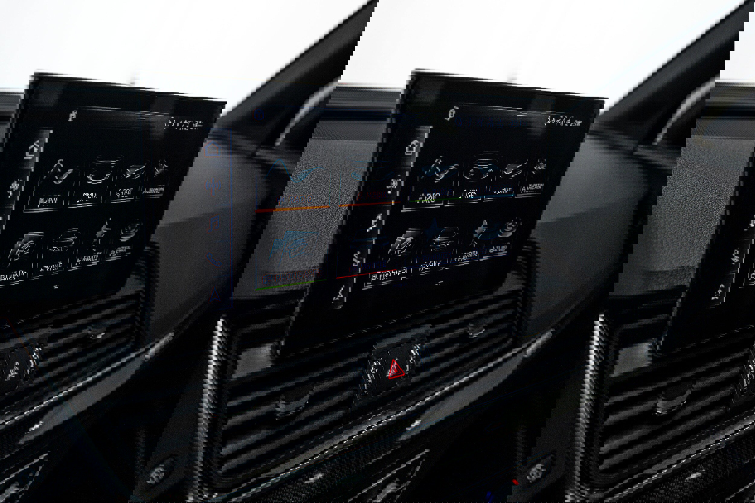 Certified 2023 Audi SQ5 Premium Plus w/ Premium Plus Package image 15