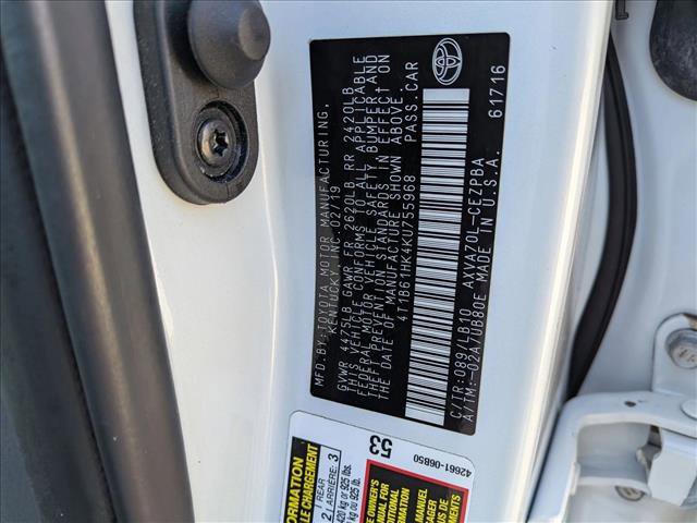 Used 2019 Toyota Camry XSE image 23