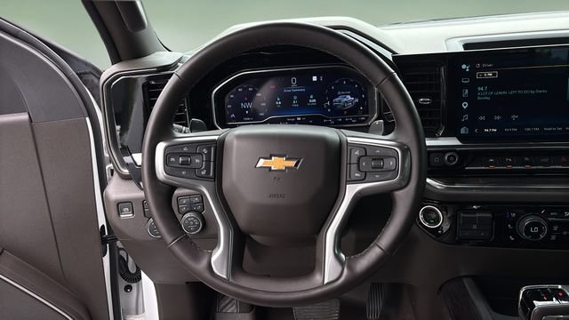 Used 2025 Chevrolet Silverado 1500 LTZ w/ LTZ Premium Package AWD/4WD image 11