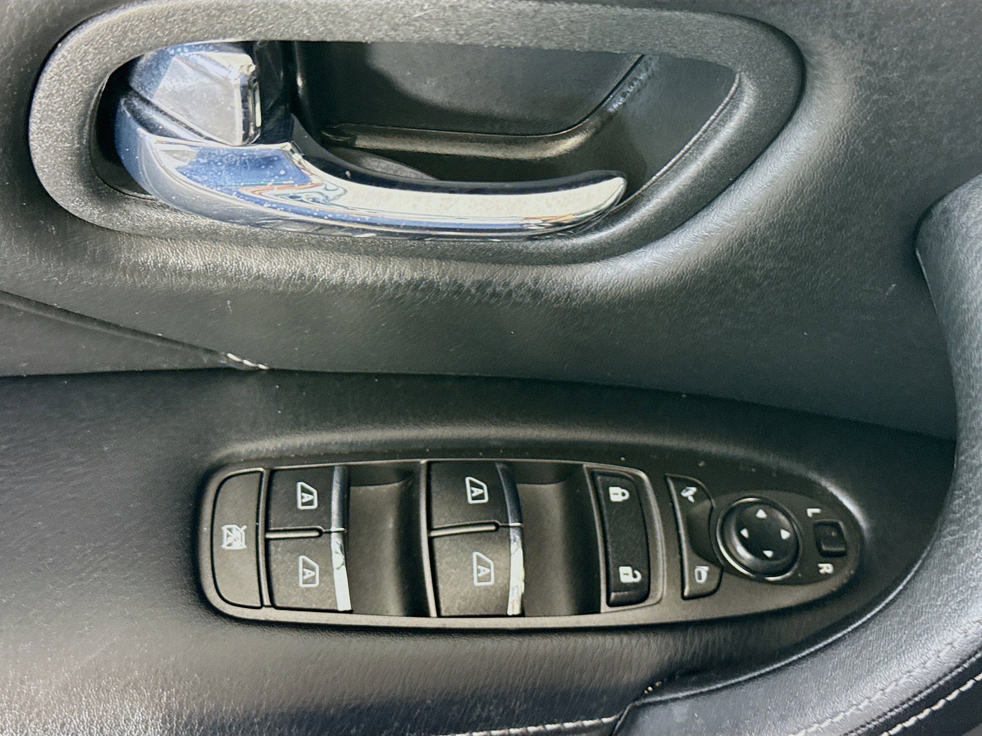 Used 2024 INFINITI QX80 Luxe RWD image 24