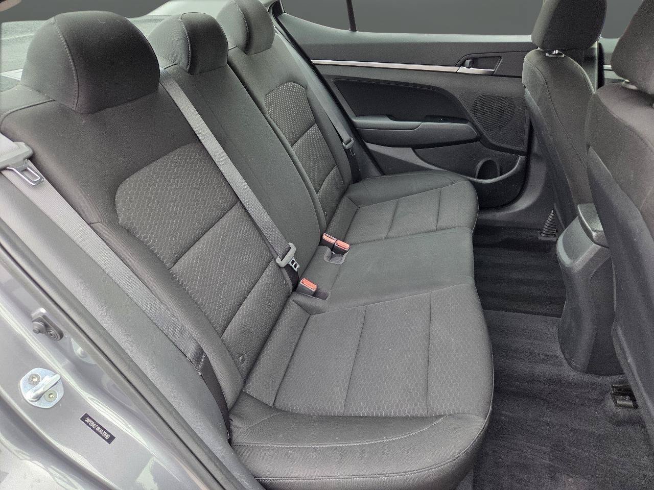 Used 2019 Hyundai Elantra SEL w/ Cargo Package FWD image 13