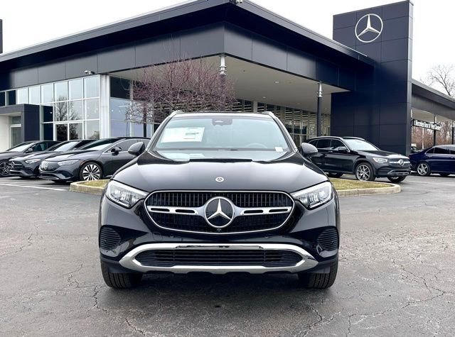 New 2026 Mercedes-Benz GLC 300 4MATIC image 3