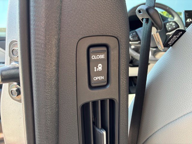 Certified 2026 Honda Odyssey EX-L image 31
